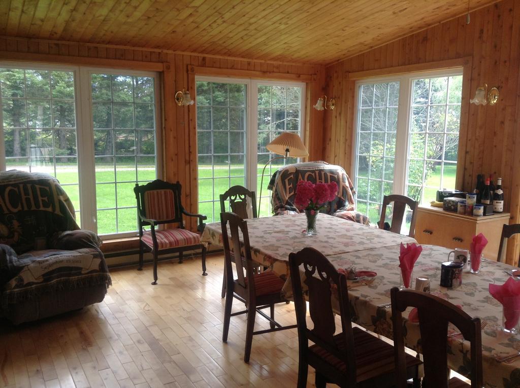 Gite Macdale B&B Paspebiac Exteriér fotografie
